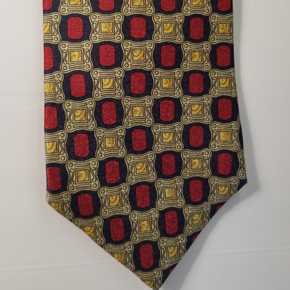 Unique silk print necktie